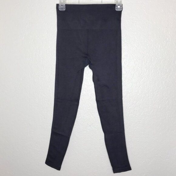 Electric Yoga Seamless Leggings Eggplant M/L - Picture 3 of 12